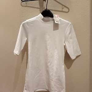 Uniqlo White High Neck Half Sleeve Top